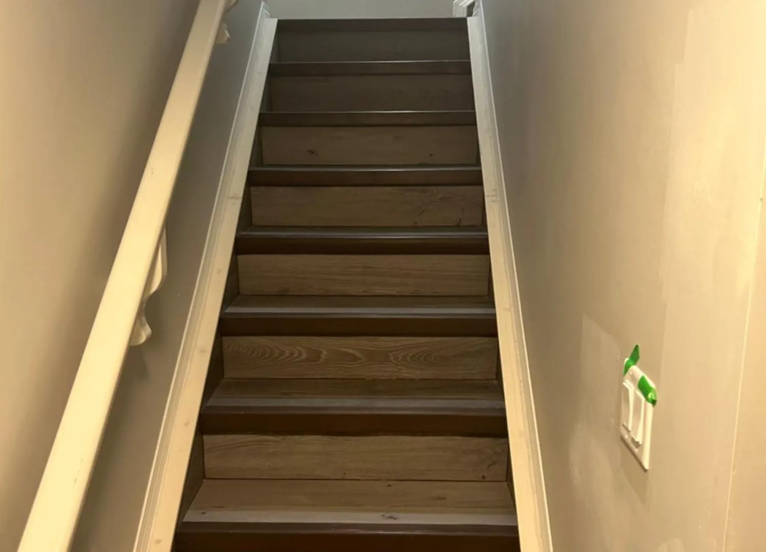 Basement Suite Near Edmonton Airport Yeg 0*,  Kanada